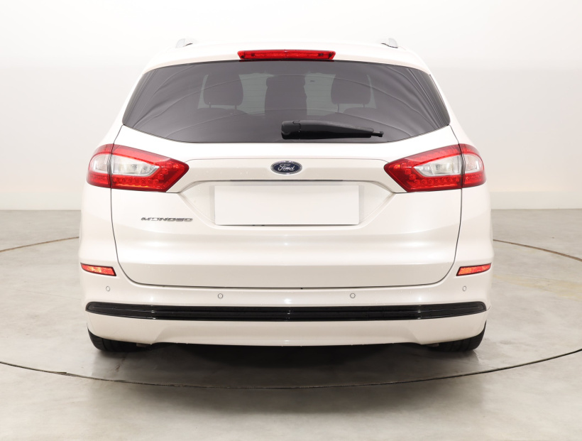 Ford Mondeo, 2015