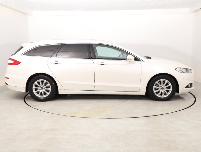 Ford Mondeo, 2015