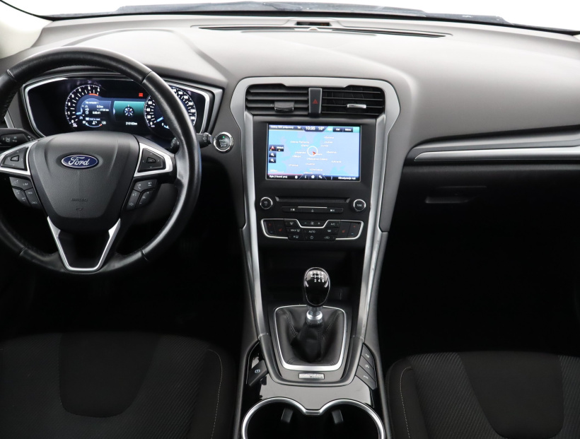 Ford Mondeo, 2015