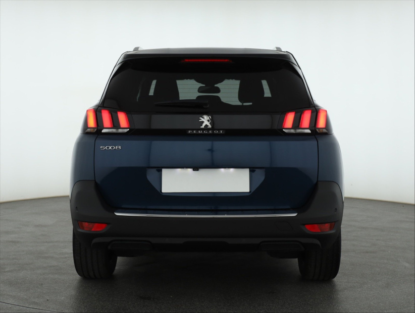 Peugeot 5008, 2023