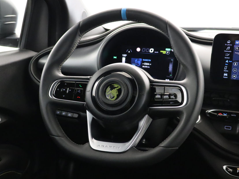 Abarth 500e, 2024