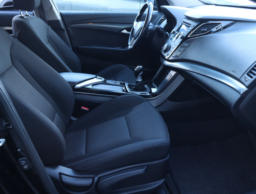 Hyundai i40, 2012