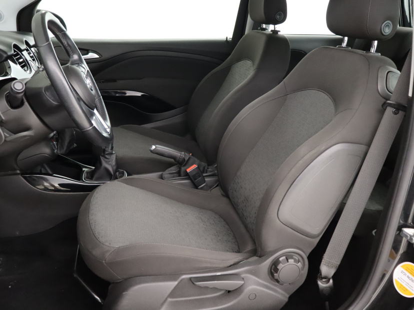 Opel Adam, 2013