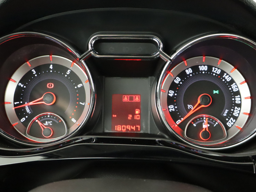 Opel Adam, 2013
