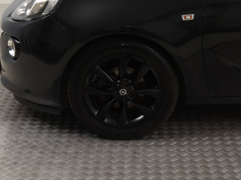 Opel Adam, 2013
