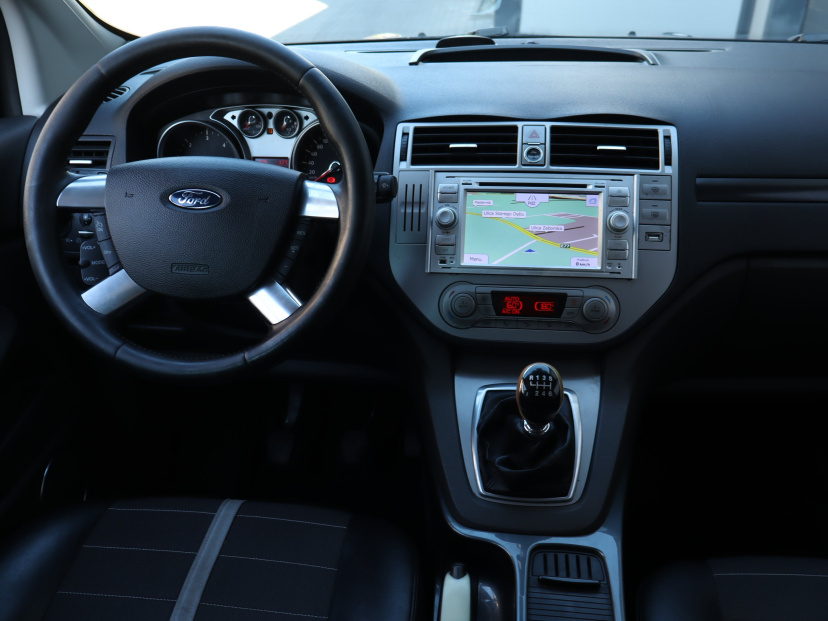 Ford Kuga, 2011