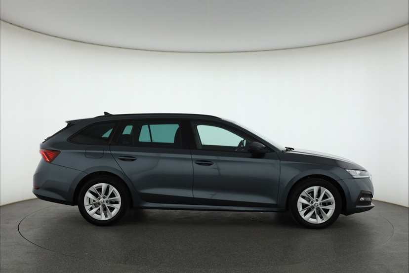Škoda Octavia, 2021