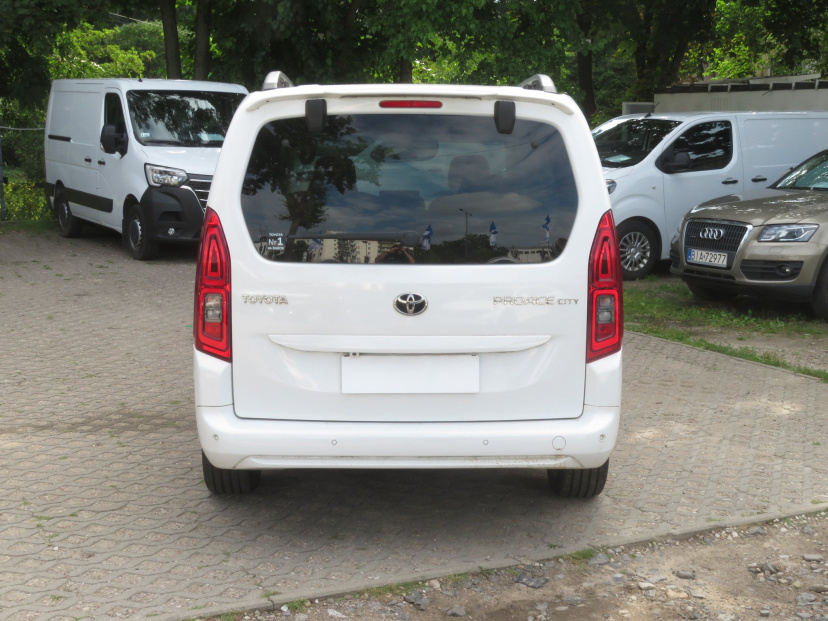 Toyota ProAce City Verso, 2021