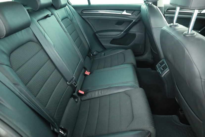 Volkswagen Golf, 2013