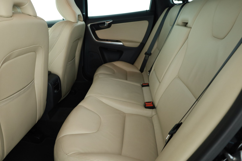 Volvo XC60, 2014
