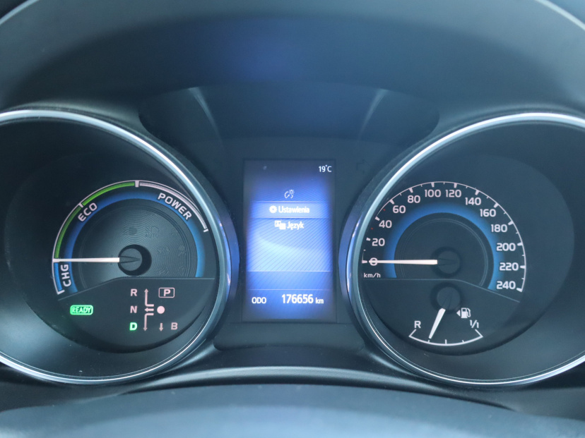 Toyota Auris, 2016