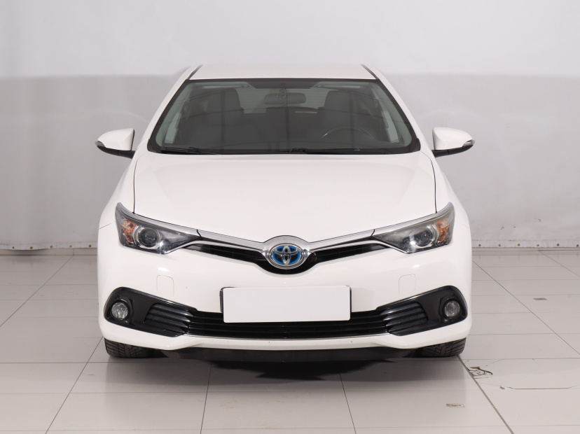 Toyota Auris, 2016