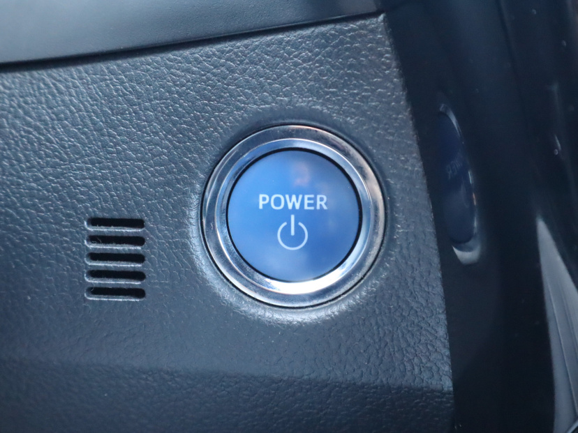 Toyota Auris, 2016