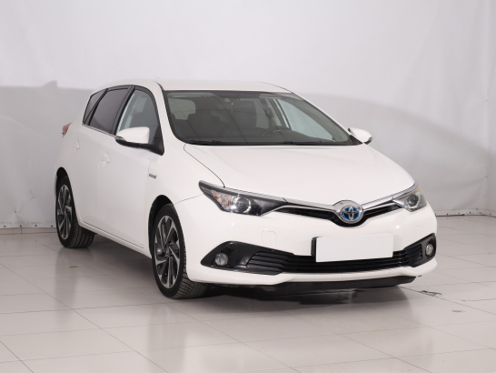 Toyota Auris Hybrid