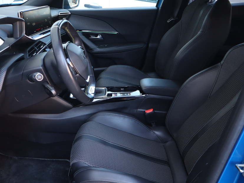 Peugeot 2008, 2021