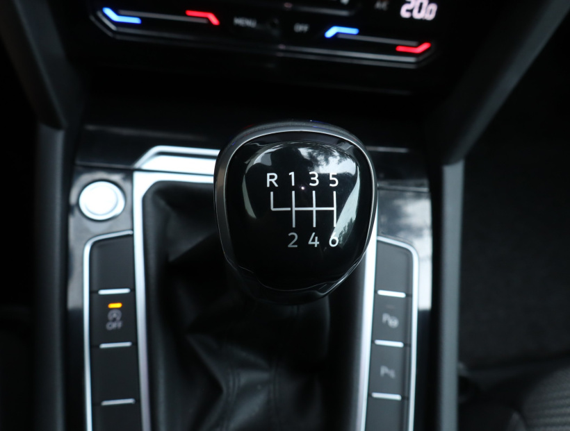 Volkswagen Arteon, 2021