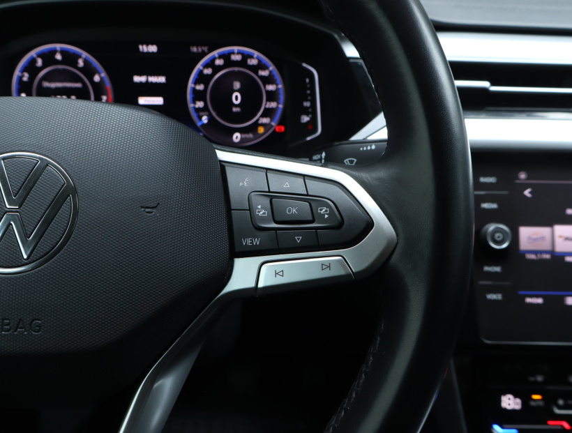 Volkswagen Arteon, 2021