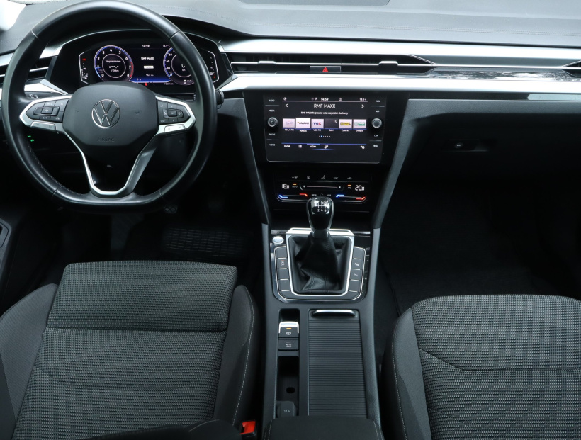 Volkswagen Arteon, 2021