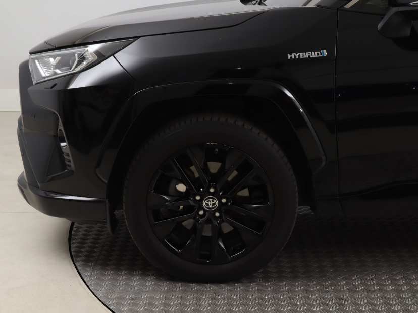 Toyota RAV 4, 2021