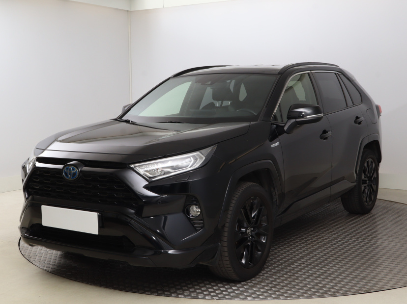 Toyota RAV 4, 2021