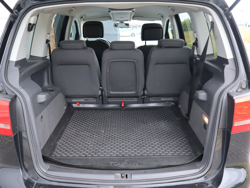 Volkswagen Touran, 2012