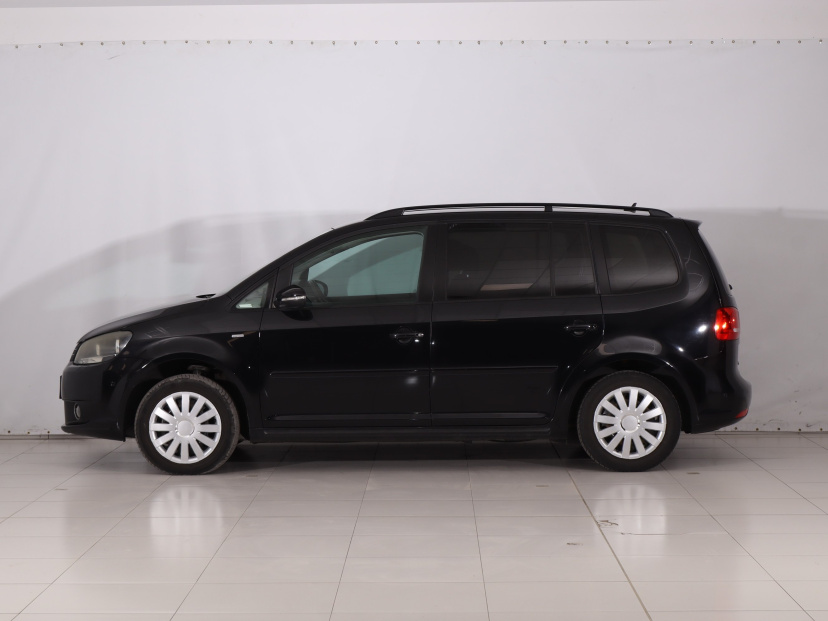Volkswagen Touran, 2012