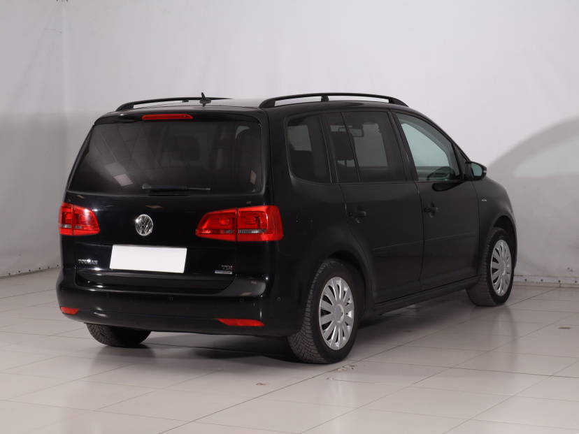 Volkswagen Touran, 2012