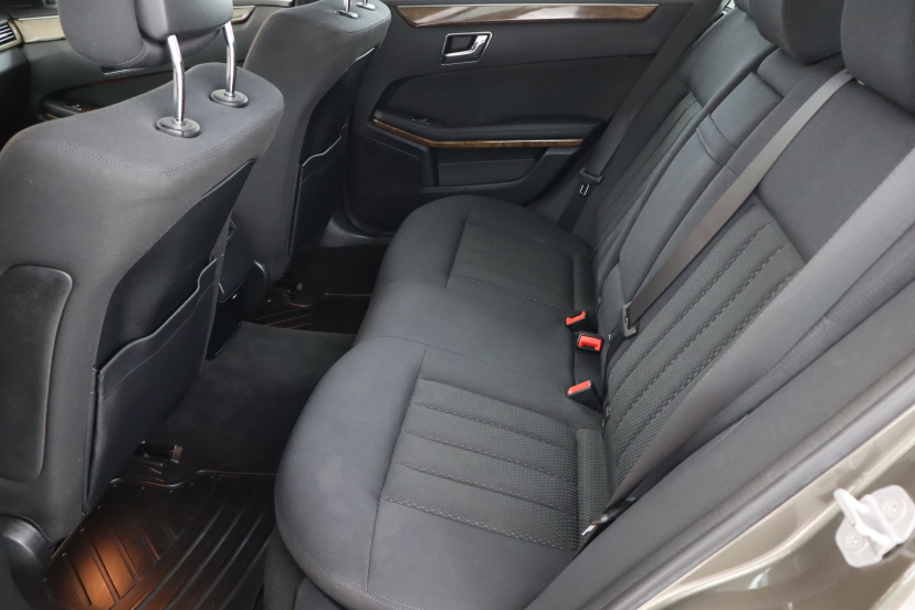 Mercedes-Benz E, 2010