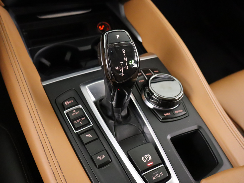 BMW X6, 2016