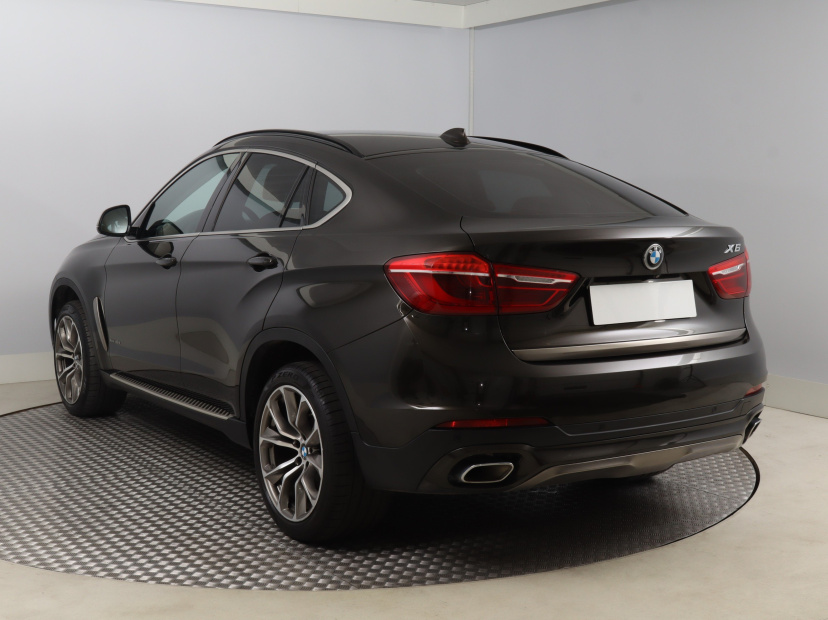 BMW X6, 2016