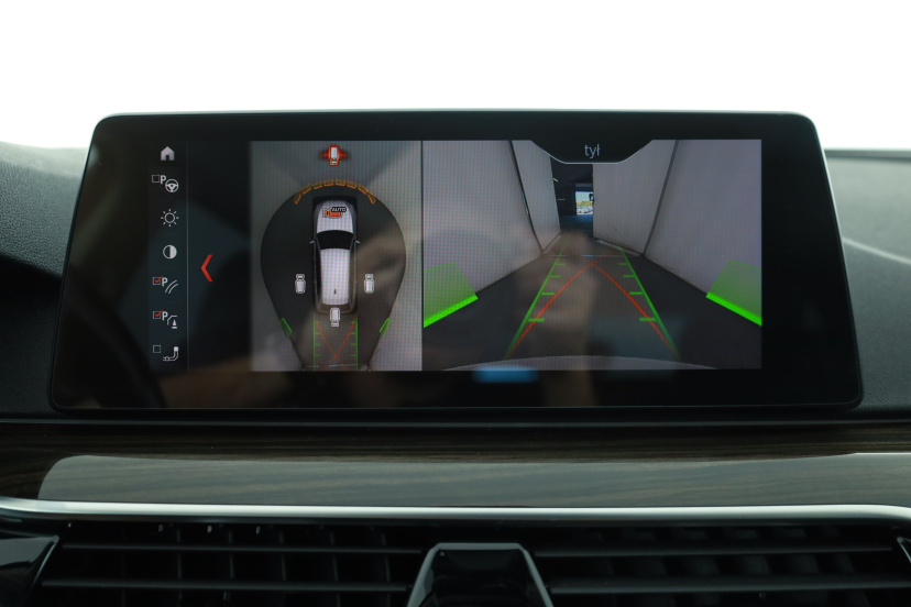 BMW 5, 2018