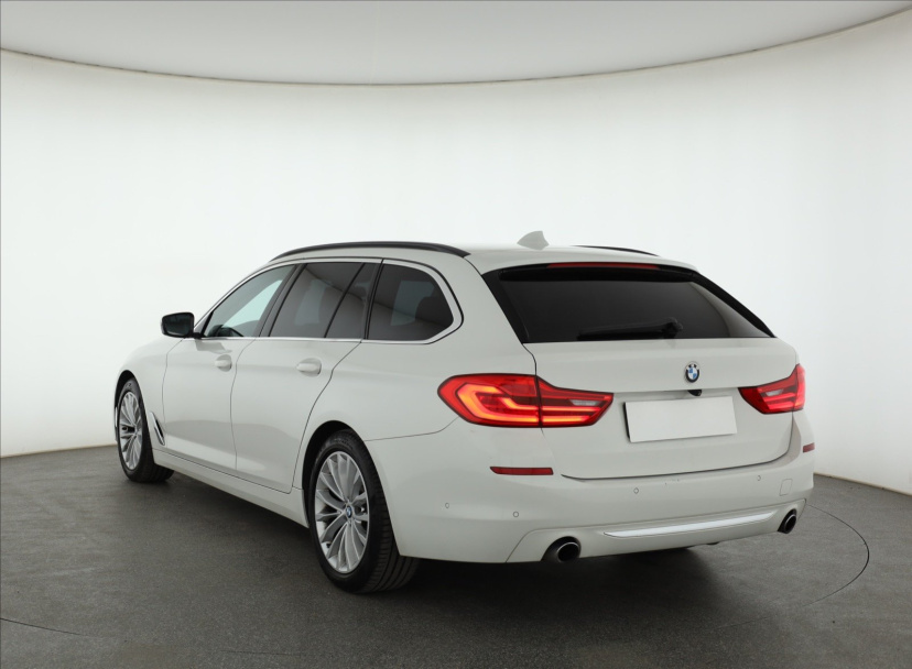BMW 5, 2018