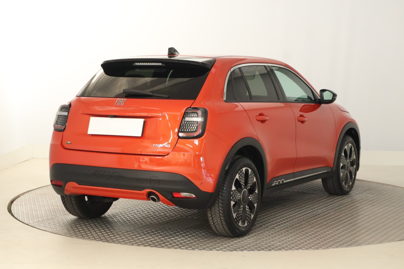 Fiat 600, 2025