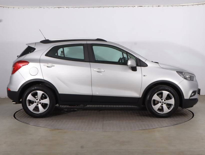 Opel Mokka, 2016