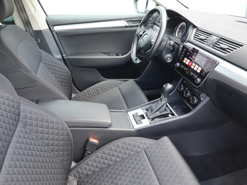 Škoda Superb, 2021