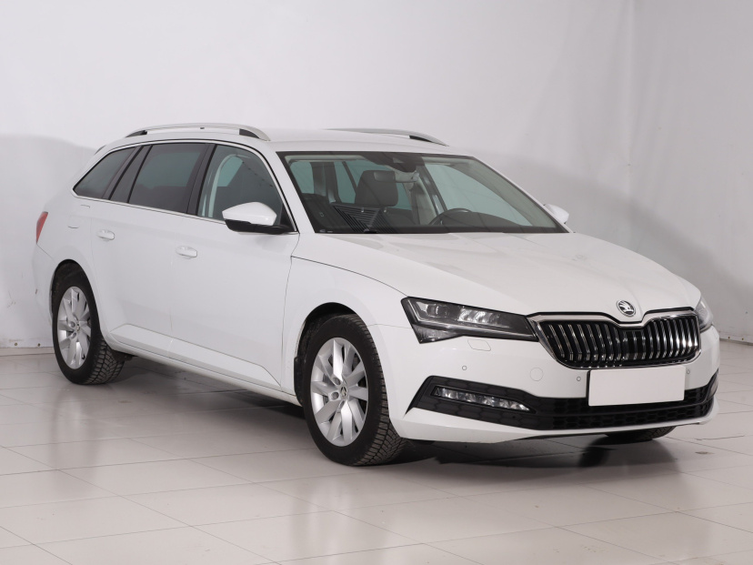 Škoda Superb, 2021