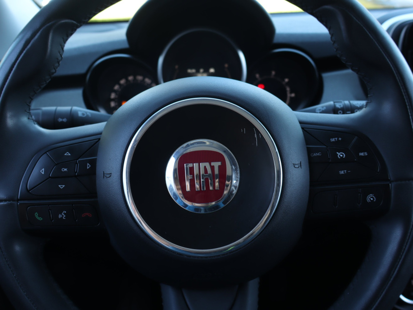 Fiat 500X, 2016
