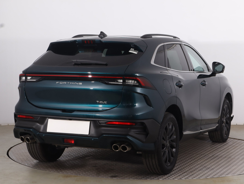 Forthing T-Five, 2025