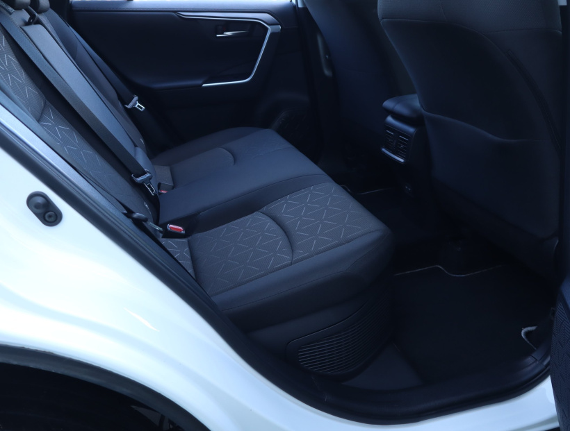 Toyota RAV 4, 2022