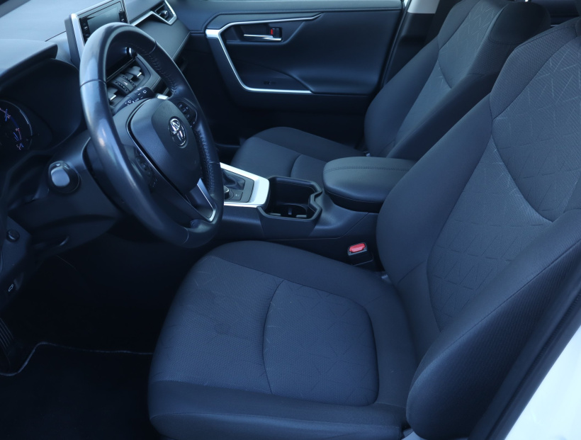 Toyota RAV 4, 2022