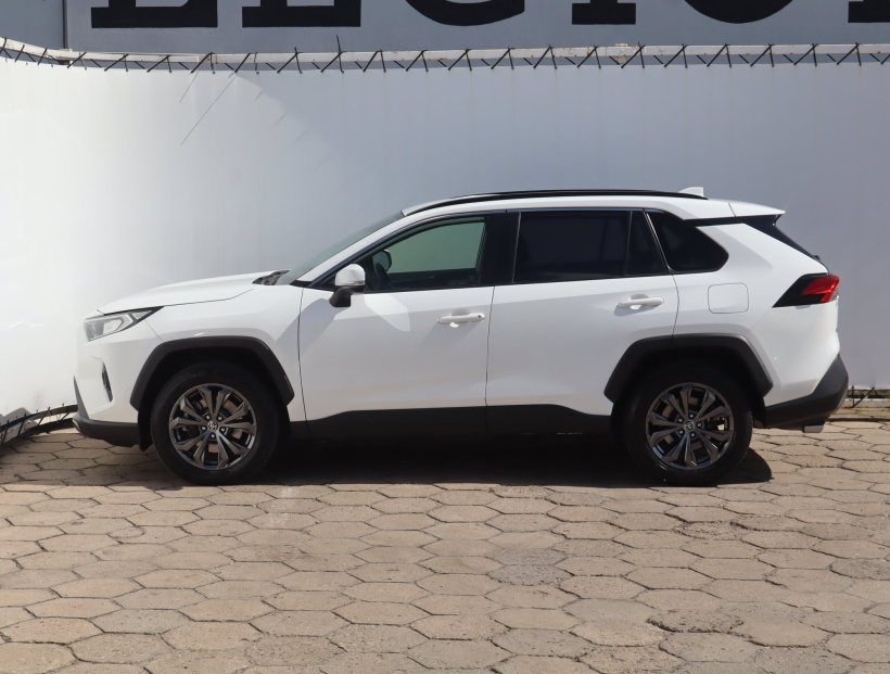 Toyota RAV 4, 2022
