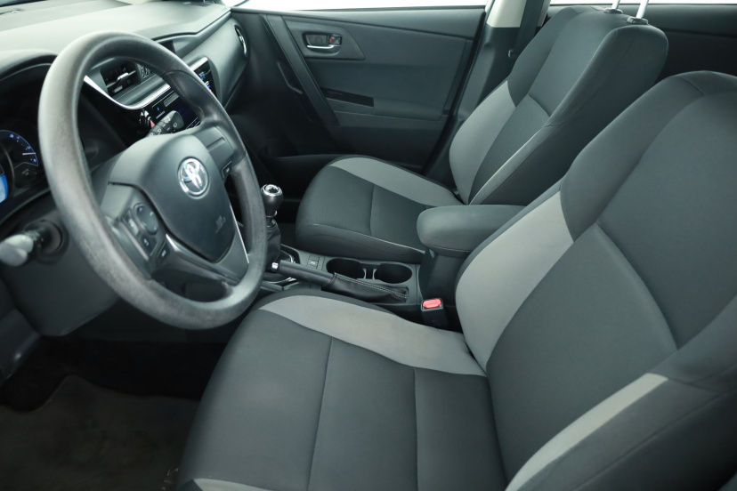 Toyota Auris, 2018