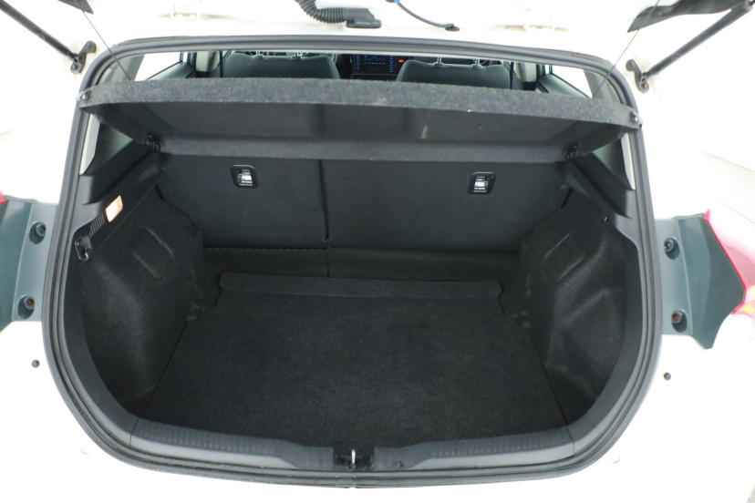Toyota Auris, 2018