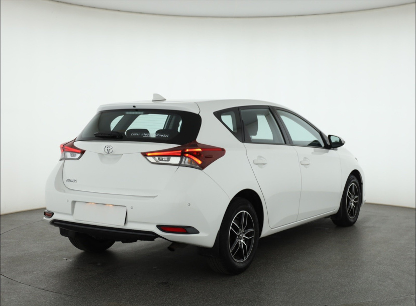 Toyota Auris, 2018