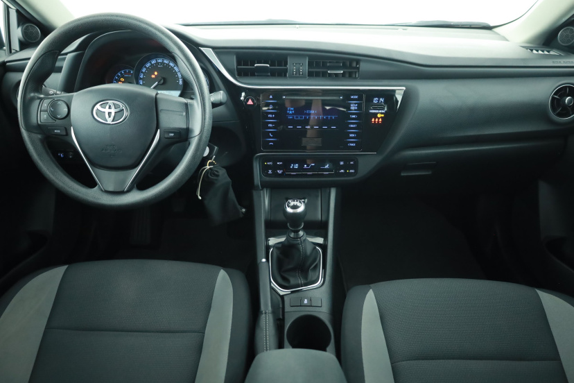 Toyota Auris, 2018