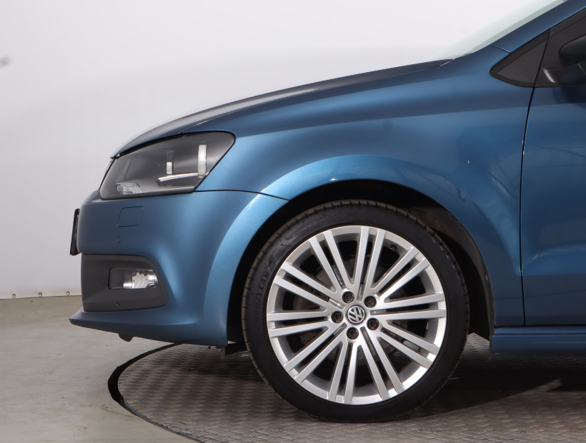 Volkswagen Polo, 2015