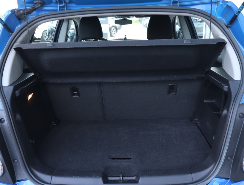 Chevrolet Aveo, 2012