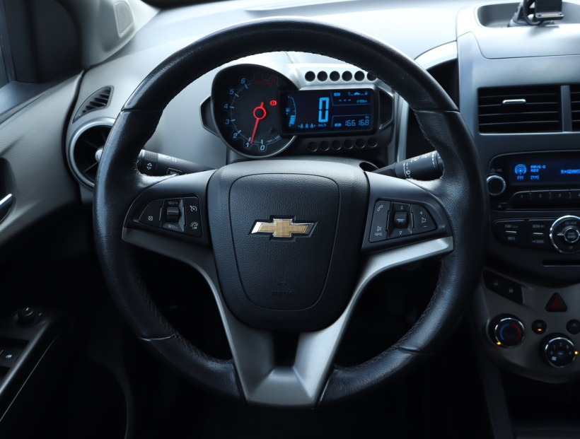 Chevrolet Aveo, 2012