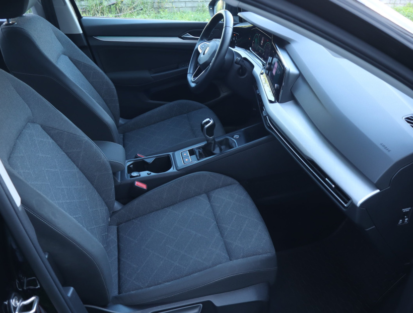 Volkswagen Golf, 2020