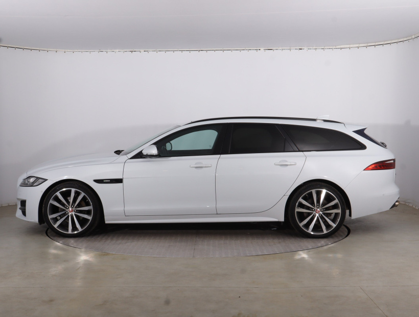 Jaguar XF, 2017